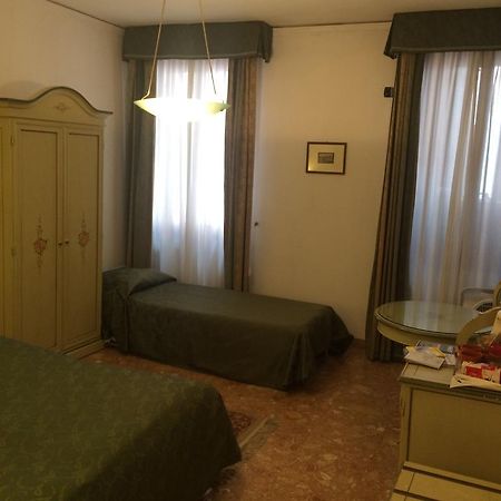 Ca Del Pozzo Hotel Venedig Eksteriør billede